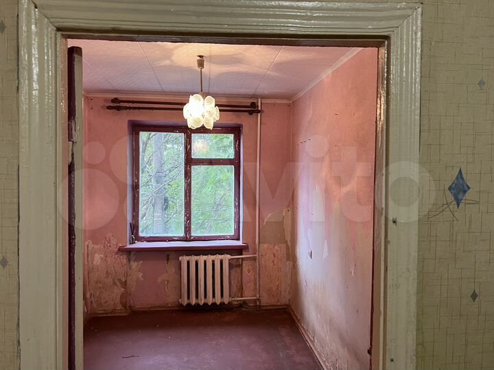 3-к. квартира, 52 м², 1/5 эт.