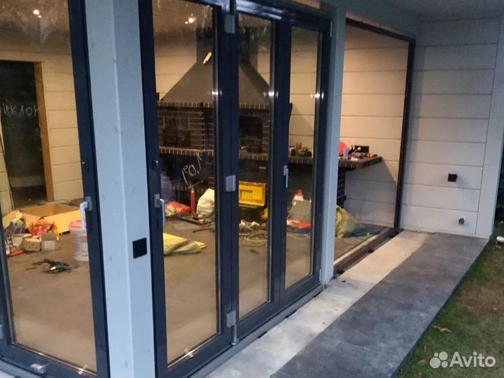 Витраж из алюминиевого профиля