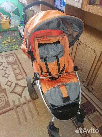 Прогулочная коляска infiniti