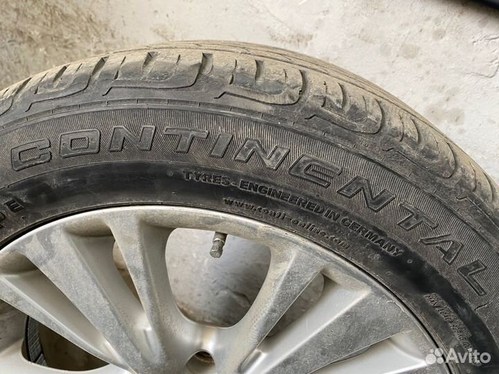 Continental CrossContact UHP E 235/55 R19 105