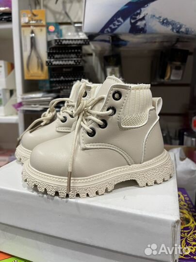 Ботинки детские зима новые