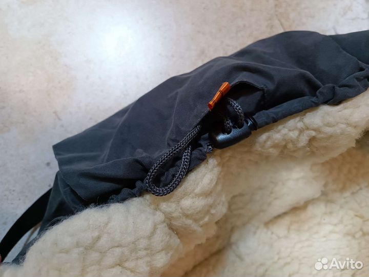 Зимний вкладыш в коляску на овчине