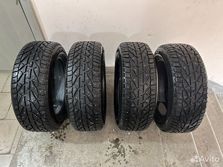 Tigar SUV Ice 225/60 R17