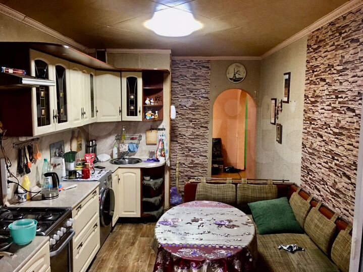 3-к. квартира, 84 м², 1/10 эт.