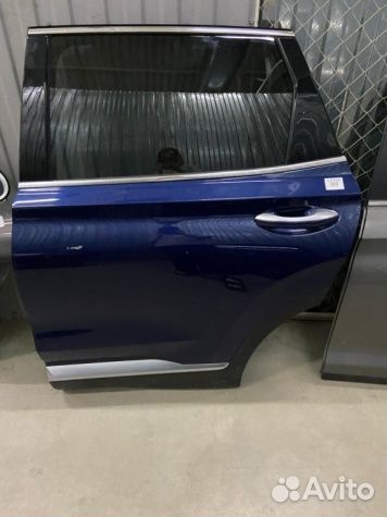 Дверь задняя левая Hyundai Santa fe 4 Tm