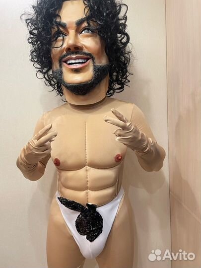 Поздравление - Ростовая кукла Филя Киркоров