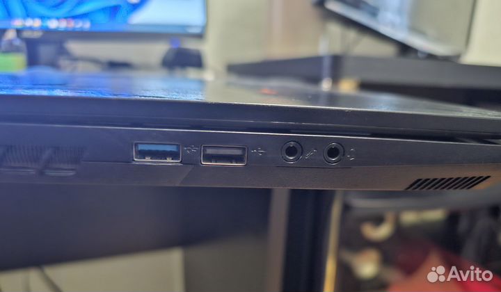 Ноутбук игровой / i7-12700H / RTX 3050 Ti / 16 G