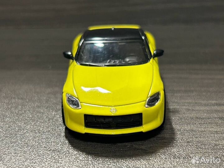 Mini gt 1:64 Nissan Z