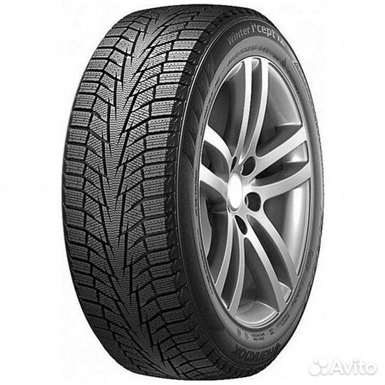 Hankook Winter I'Cept iZ 2 W616 215/65 R17