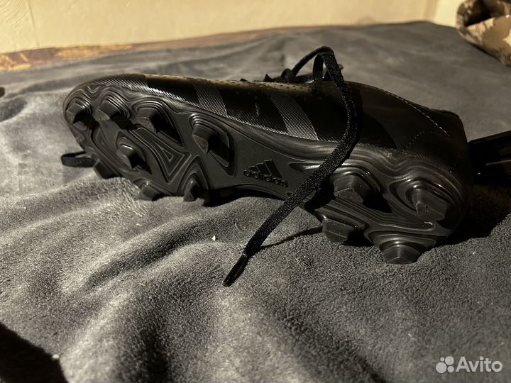 Бутсы adidas predator