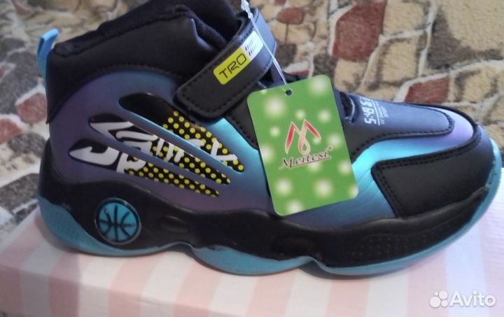 Детская обувь