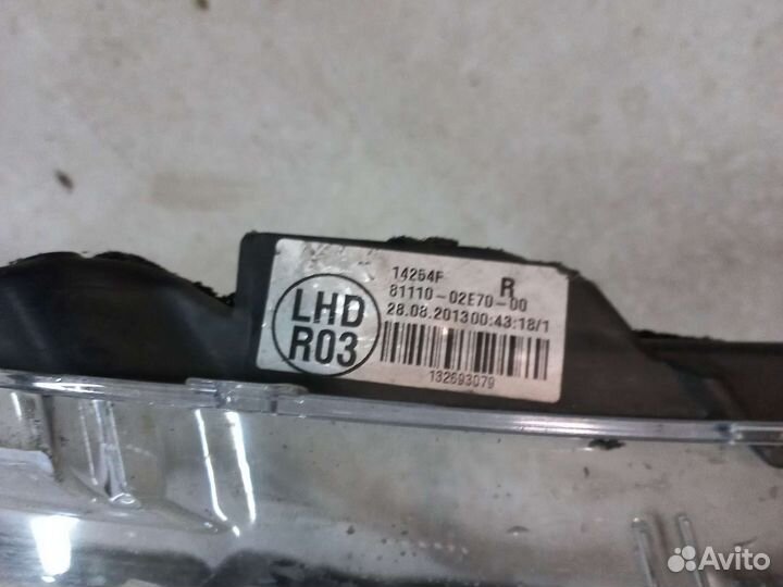 Стеко фары правая Toyota corolla E 180 2013