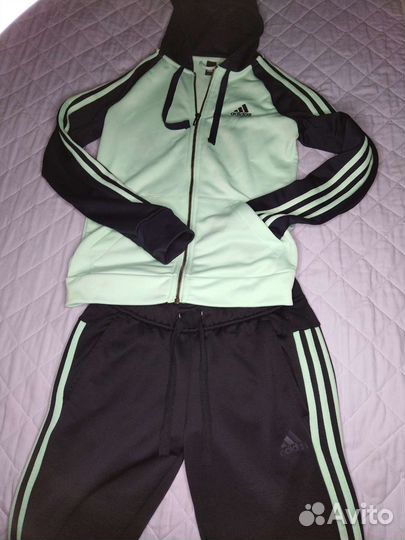 Спортивный костюм женский 42 44 adidas