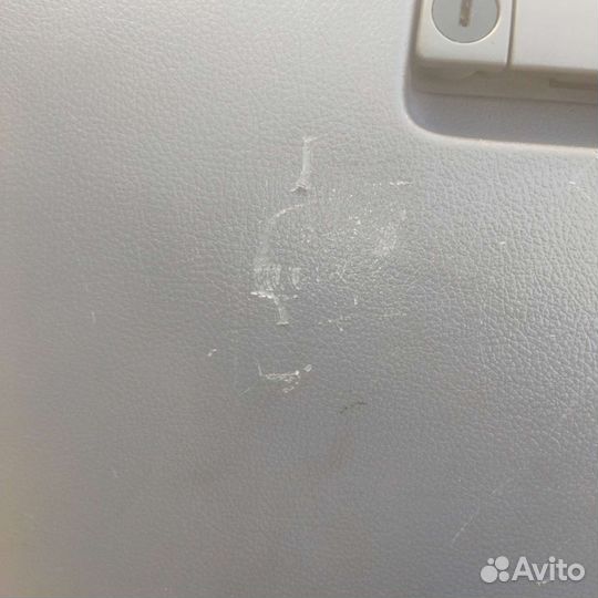 Бардачок Nissan Primera P12