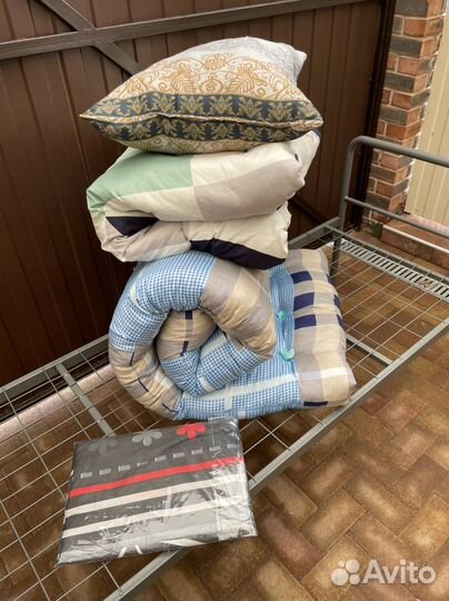 Матрас одеяло подушка(спальный комплект)