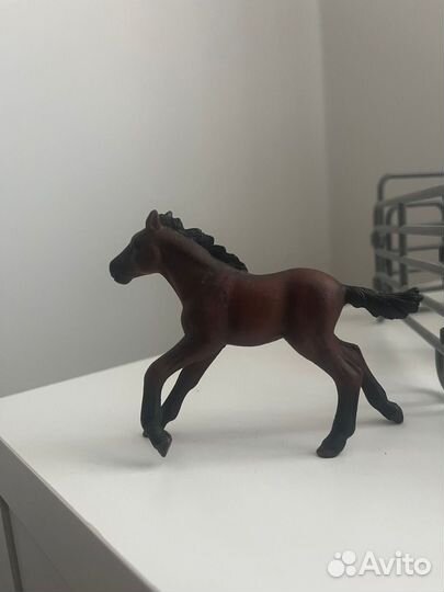 Фигурки лошадей набор