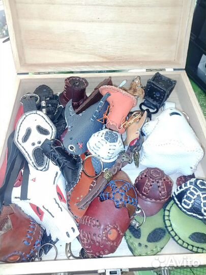 Кожаный брелок - маска дракона. Натуральная кожа