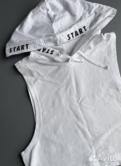 Топ женский спортивный 42-44 2 шт