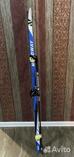 Лыжи+палки nordway размер 160(2-3класс)