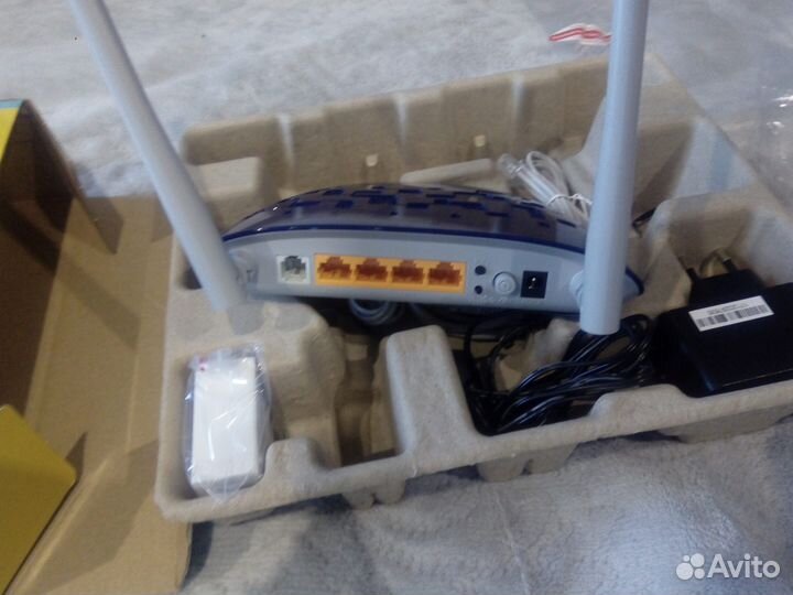 Продаю роутер/модем tp-link TD-W8960N