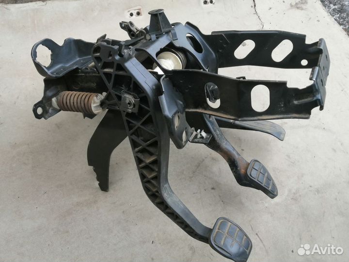 Блок педалей для VW Golf III/Vento 1991-1997