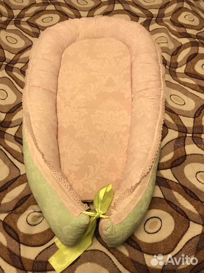 Кокон и 12 подушек