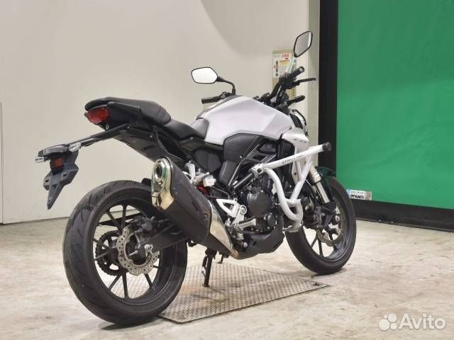 Honda CB250R