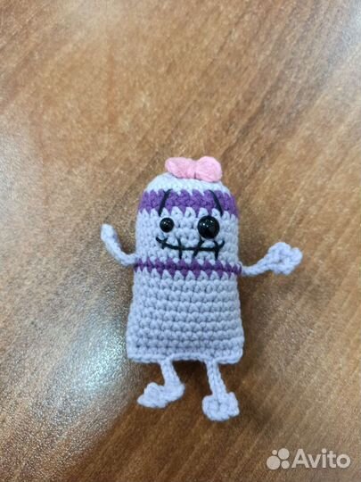 Брелок, мягкая вязанная игрушка, ручная работа