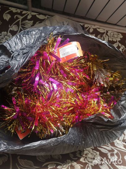 Новогодние игрушки