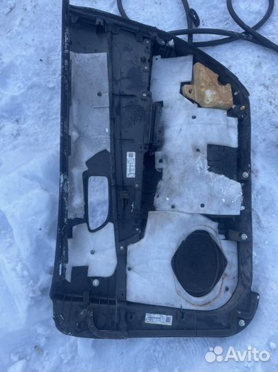 Мазда 6 gg обшивка двери передняя левая