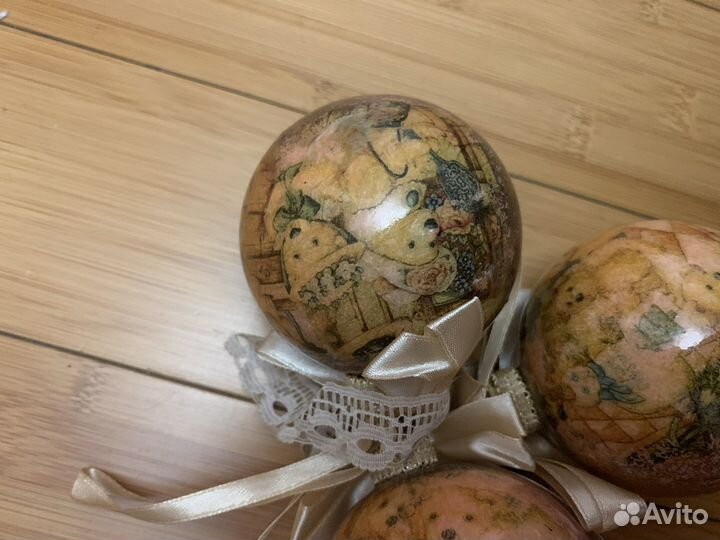 Новогодние шары на елку. Новогодние игрушки