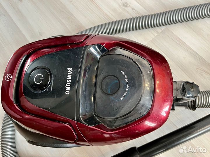Пылесос Samsung VC18M31A0HP/EV не рабочий