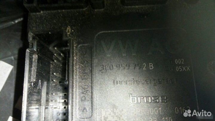 Моторчик стеклоподъемника Seat Leon 1.2 cbzb 2012