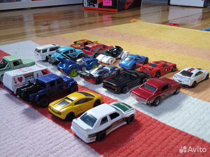 Детские машинки игрушки пакетом