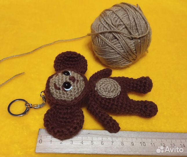 Чебурашка брелок Амигуруми