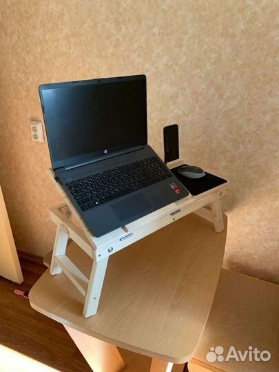 Столик для ноутбука