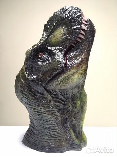 Страшные игрушки на Хелоуин (Halloween)