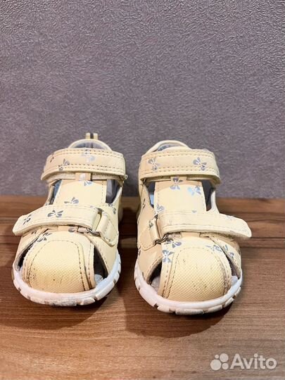 Сандалии для девочки 22 размер