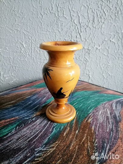 Ваза из натурального дерева