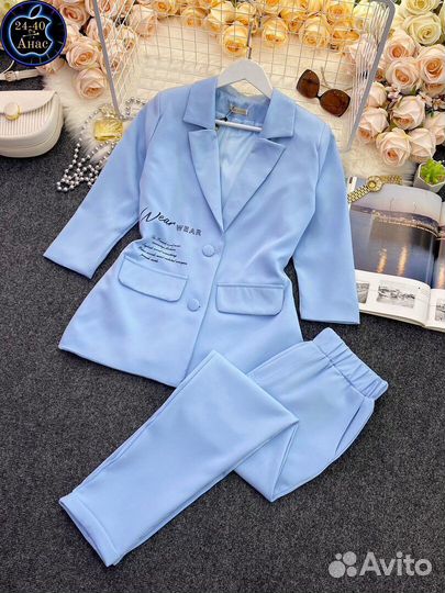 Продам новый костюм двойка