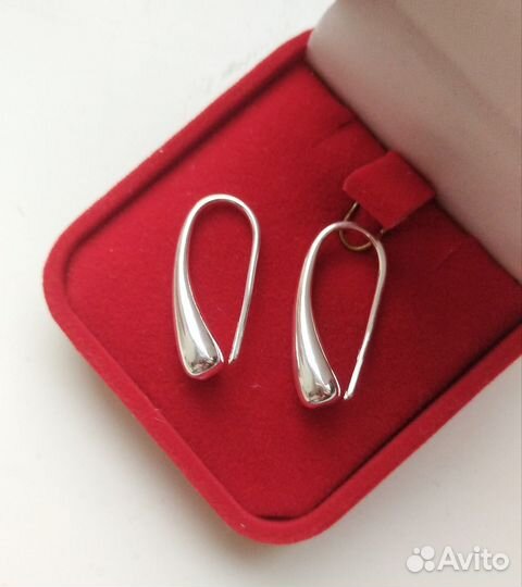 Серьги и кольцо стильная бижутерия сережки