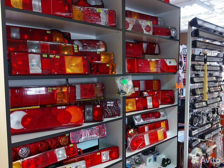 Указатель габарита для грузовиков фг-20-02LED