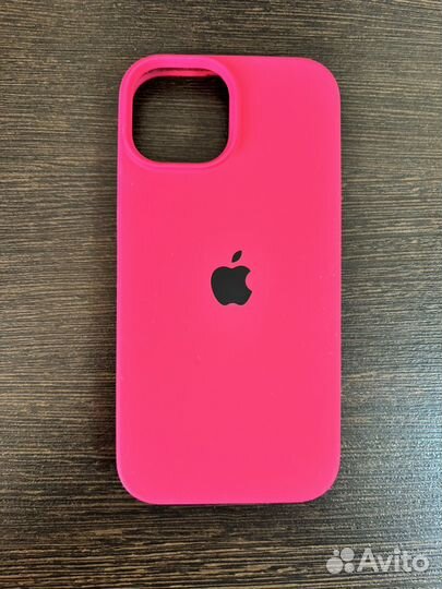 Чехол на iPhone 15