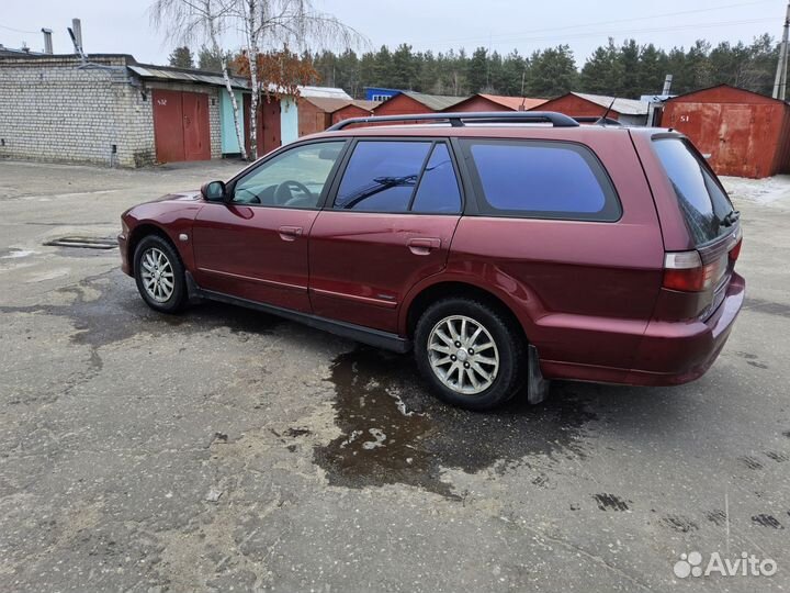 Mitsubishi Galant 2.0 МТ, 2001, 270 000 км