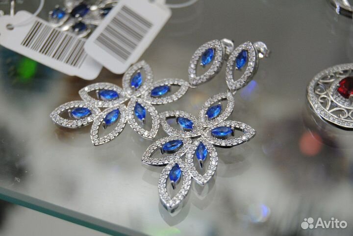 Серебряные серьги новые