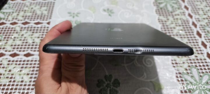 Планшет iPad mini на запчасти