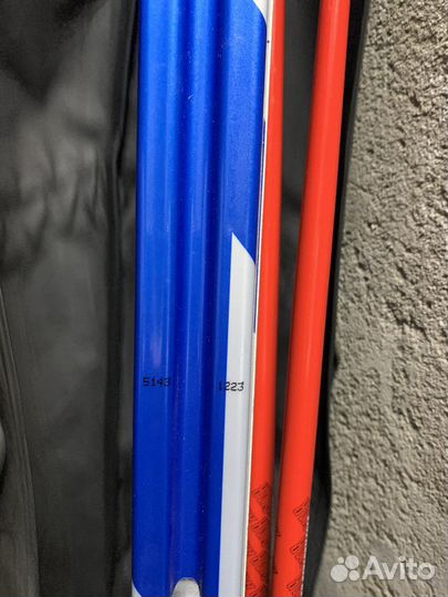 Беговые лыжи atomic