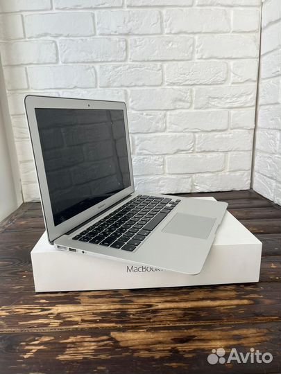 Apple MacBook Air 13inch 2017 (i58128арт41842)
