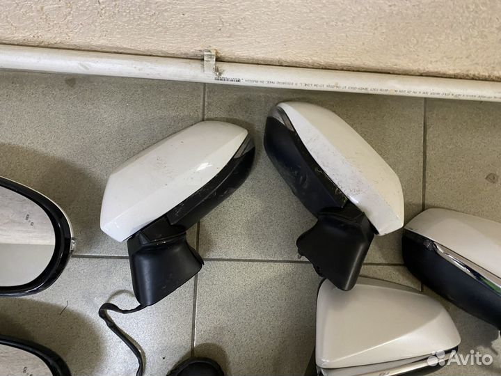 Зеркало левое Toyota Camry V70 Тойота Камри в 70