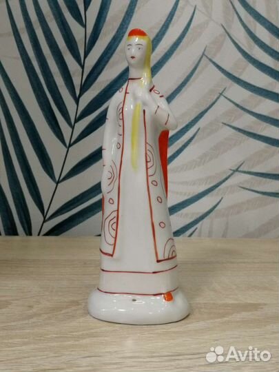 Фарфоровые статуэтки СССР лфз